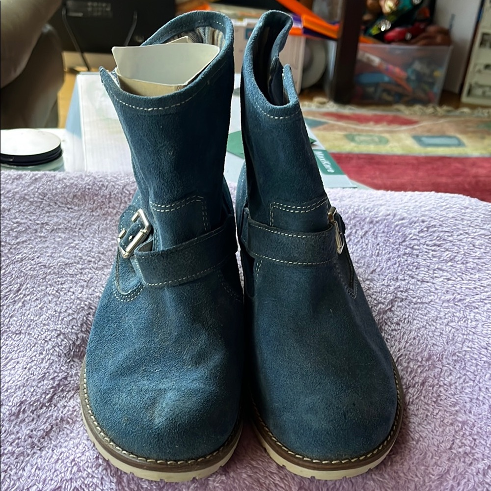 Vera Pelle Blue Ankle Boots